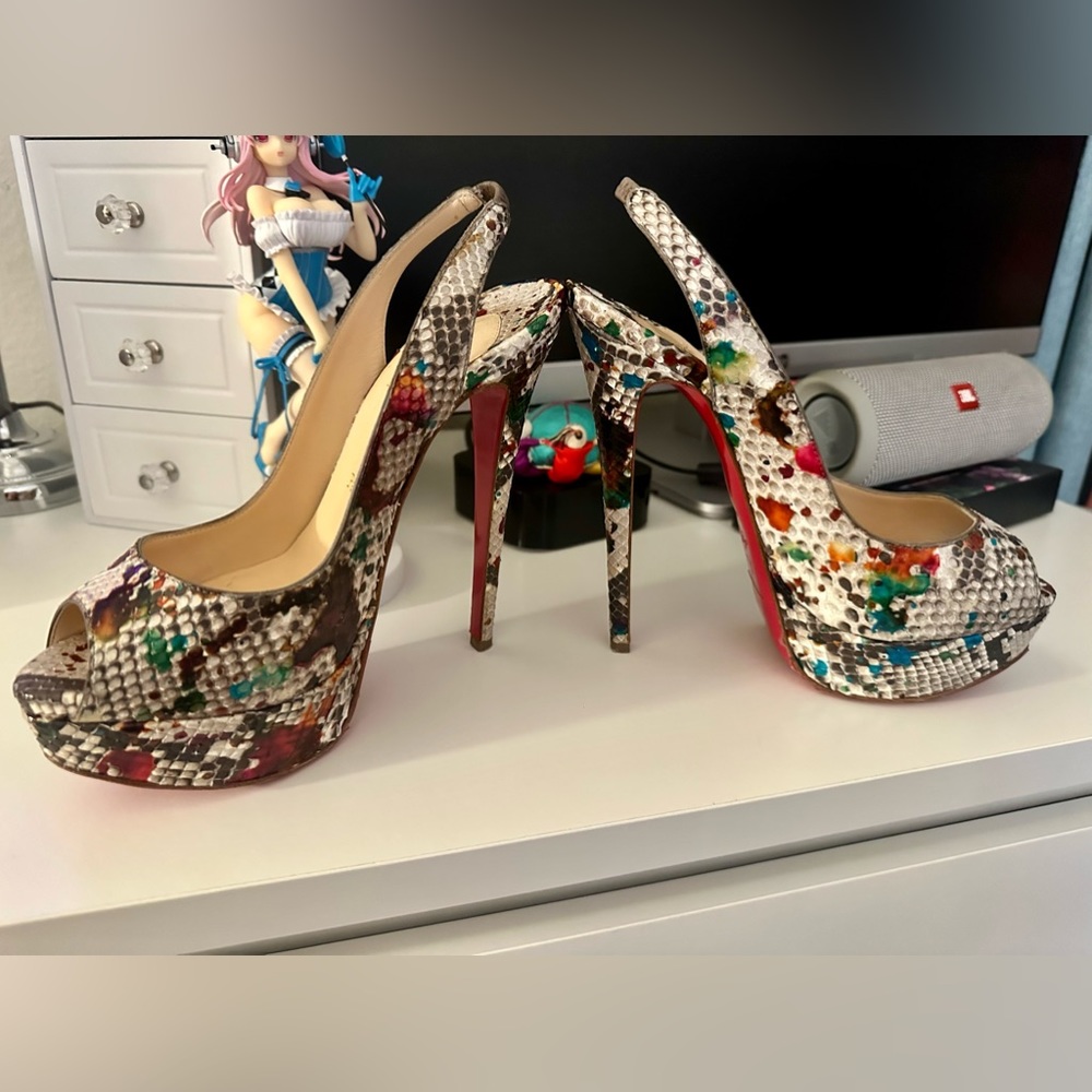 Christian Louboutin Snakeskin Animal Size 7 
Print Slingback Sandals
